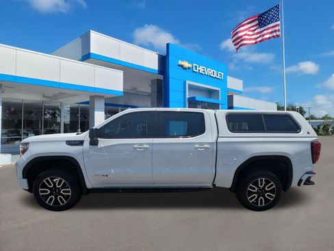 Used 2021 GMC Sierra 1500 AT4 w/ AT4 Premium Package AWD/4WD image 6