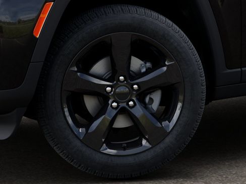 New 2026 Jeep Grand Cherokee Limited w/ Limited Altitude Package image 25