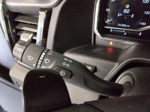 Used 2024 GMC Sierra 1500 AT4 w/ Technology Package image 14