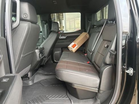 New 2026 Chevrolet Silverado 1500 High Country w/ LPO, Dark Essentials Package image 26