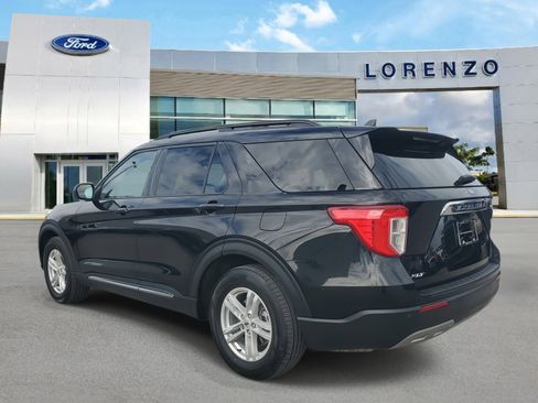 Certified 2024 Ford Explorer XLT w/ Equipment Group 202A image 7