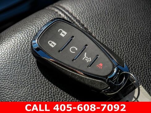 Used 2023 Chevrolet Equinox Premier AWD/4WD image 33