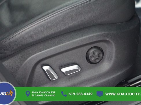 Used 2017 Audi Q3 2.0T Premium FWD image 16
