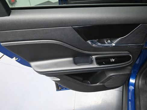 Used 2021 Lincoln Corsair FWD w/ Equipment Group 101A image 25