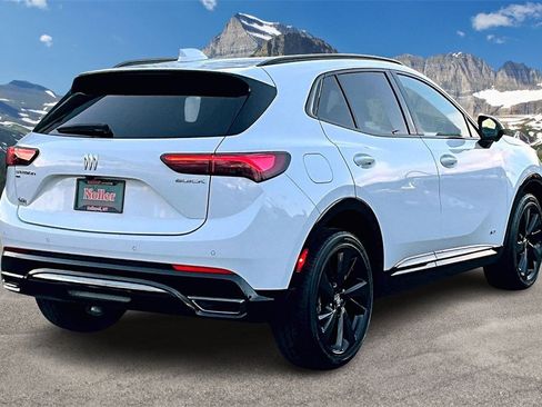 Used 2024 Buick Envision Sport Touring image 2