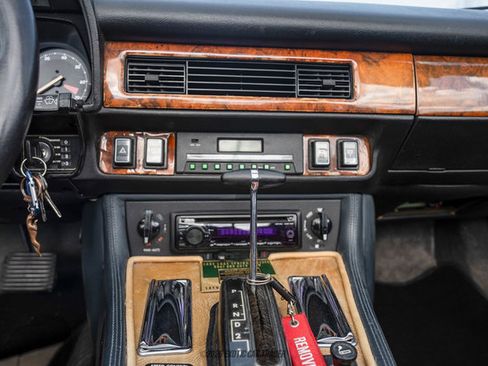 Used 1989 Jaguar XJS V12 Convertible image 30