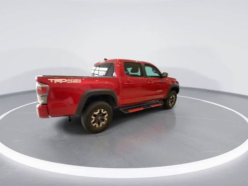 Certified 2021 Toyota Tacoma TRD Off-Road w/ Technology Package AWD/4WD image 8