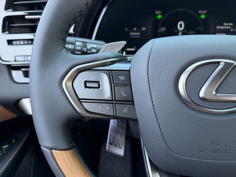 New 2026 Lexus RX 350h AWD/4WD image 16