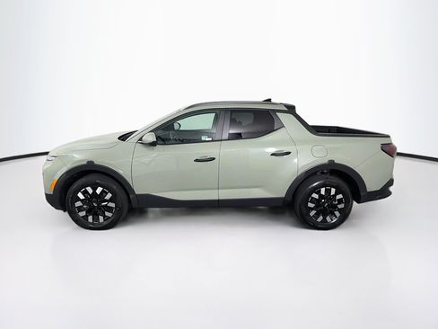 Used 2025 Hyundai Santa Cruz SEL FWD image 4