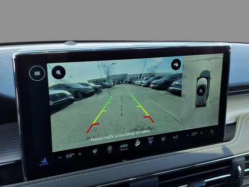 New 2025 Lincoln Corsair AWD w/ Equipment Group 101A image 25