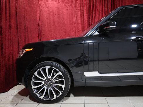 Used 2016 Land Rover Range Rover Supercharged image 5