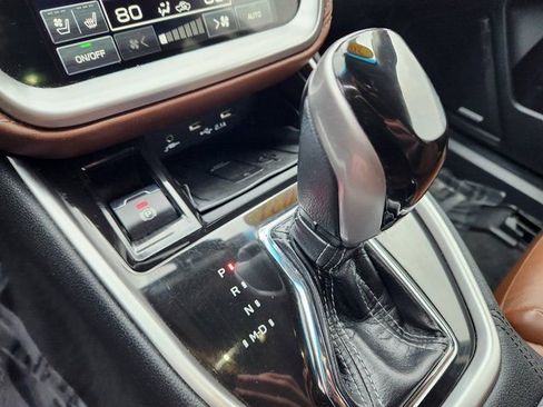 Used 2021 Subaru Outback Touring XT image 15