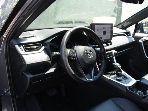 Certified 2024 Toyota RAV4 XSE w/ Weather Package AWD/4WD image 14