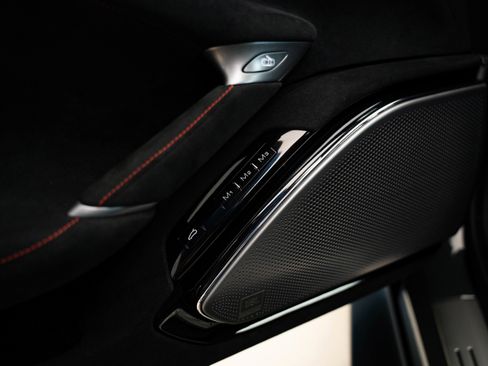 Used 2024 Ferrari Roma Spider image 53