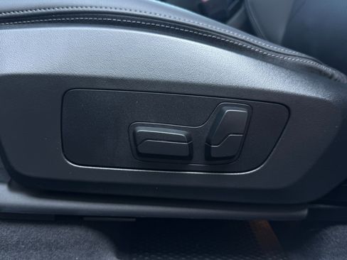 Used 2024 BMW X1 xDrive28i w/ Convenience Package image 17