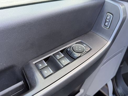 Used 2024 Ford F250 XLT image 11