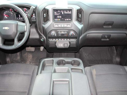 Used 2022 Chevrolet Silverado 1500 Custom RWD image 28