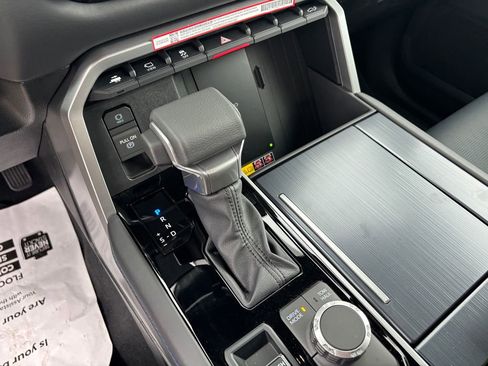 New 2025 Toyota Tundra Platinum image 19