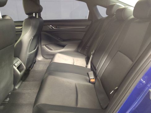 Used 2021 Honda Accord Sport image 18