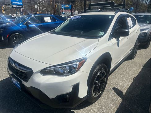 Used 2023 Subaru Crosstrek 2.0i AWD/4WD image 24