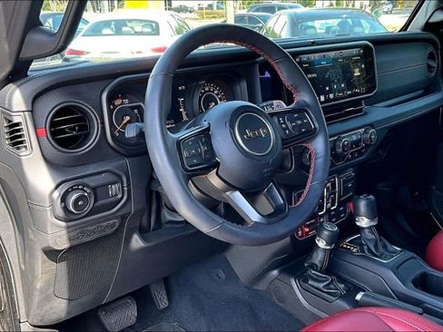 Used 2024 Jeep Wrangler Unlimited Rubicon 392 image 14