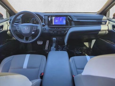 Certified 2025 Toyota Camry SE w/ Convenience Package image 21