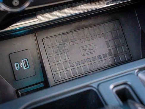 Used 2021 Ford F150 Limited image 28