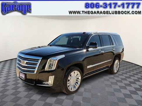 Used 2019 Cadillac Escalade Platinum image 1