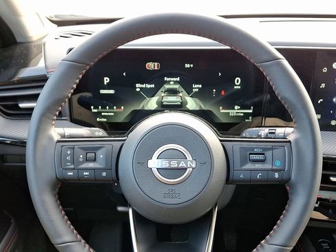 New 2026 Nissan Kicks SR w/ SR Premium Package AWD/4WD image 16