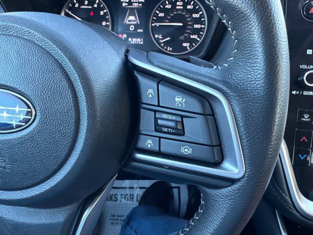 Used 2025 Subaru Outback Premium AWD/4WD image 23
