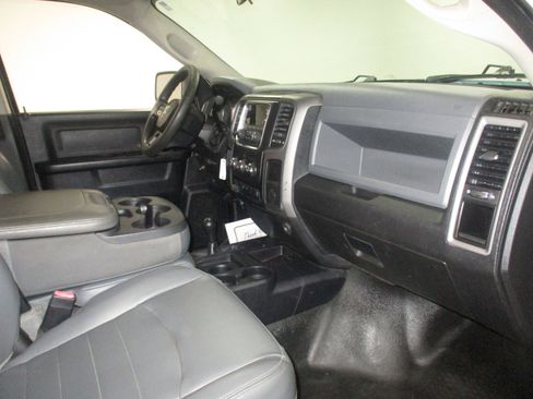 Used 2013 RAM 2500 Tradesman w/ Protection Group AWD/4WD image 11