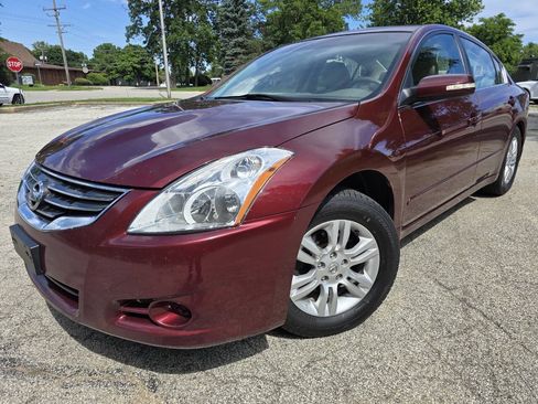 Used 2012 Nissan Altima 2.5 S w/ Convenience Pkg FWD image 1