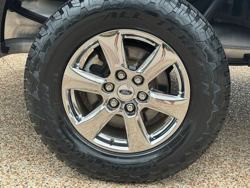 Used 2020 Ford F150 XLT w/ Equipment Group 302A Luxury AWD/4WD image 33