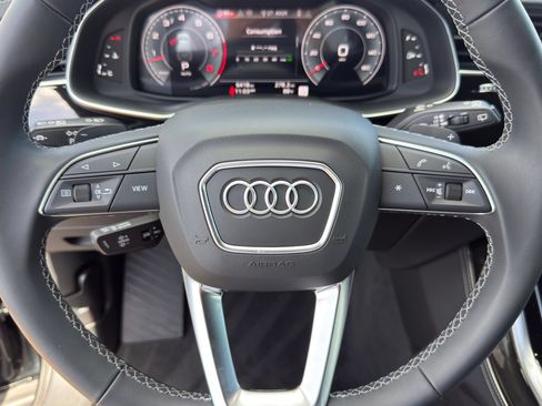 Used 2026 Audi Q7 3.0T Premium Plus AWD/4WD image 19
