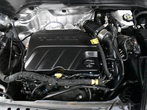 Used 2024 Buick Envista Preferred image 10