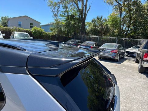 Used 2022 Toyota RAV4 XLE image 15