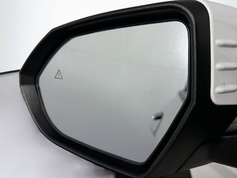 Used 2025 Hyundai Kona SEL FWD image 16