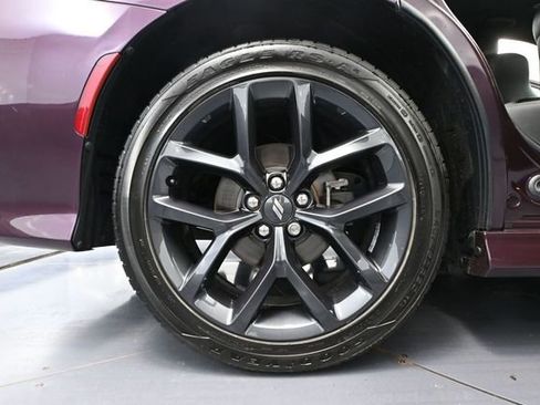 Used 2021 Dodge Charger R/T w/ Plus Group RWD image 17