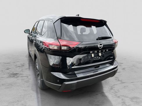 New 2026 Nissan Rogue SV w/ SV Premium Package image 3