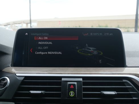 Used 2019 BMW X3 sDrive30i w/ Driving Assistance Package image 17