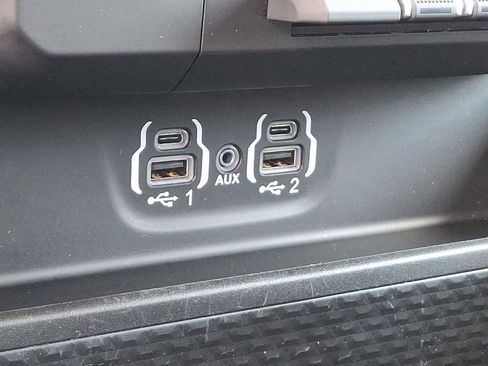 Certified 2022 RAM 1500 Laramie image 25