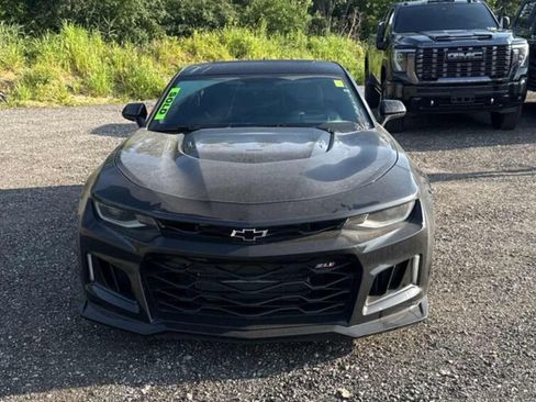 Used 2018 Chevrolet Camaro ZL1 RWD image 6
