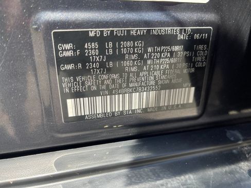 Used 2011 Subaru Outback 2.5i Limited w/ PWR Moonroof Pkg AWD/4WD image 30