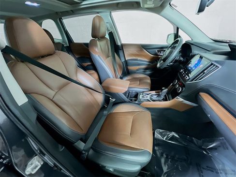 Used 2022 Subaru Forester Touring w/ Popular Package #2 image 26