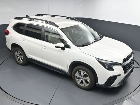 Used 2023 Subaru Ascent Premium w/ Convenience Package AWD/4WD image 31