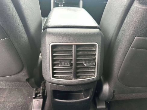 Used 2023 Kia Sportage X-Line AWD/4WD image 11
