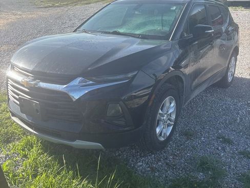 Used 2020 Chevrolet Blazer LT FWD image 3