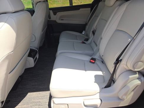 New 2026 Honda Odyssey EX-L image 10