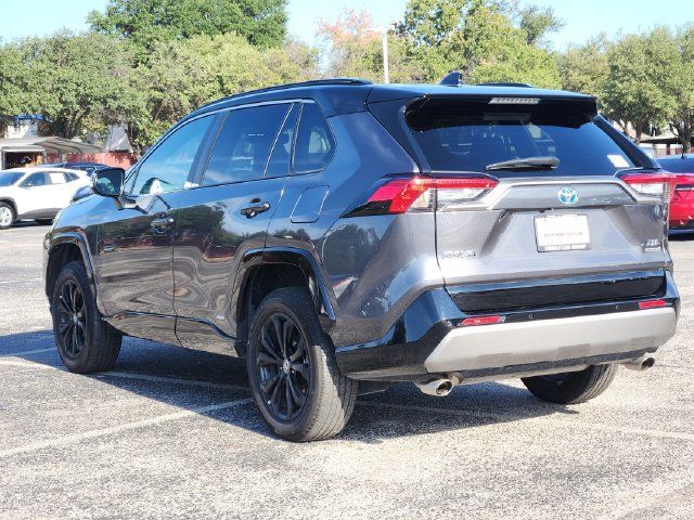Used 2023 Toyota RAV4 XSE AWD/4WD image 3