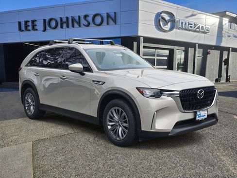 Certified 2024 MAZDA CX-90 Plug-In Hybrid w/ Preferred AWD/4WD image 7